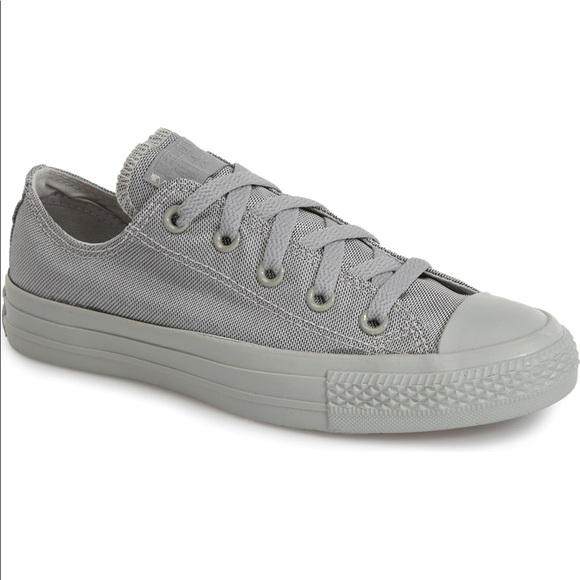 SOLD - Light grey converse - Picture 1 of 3